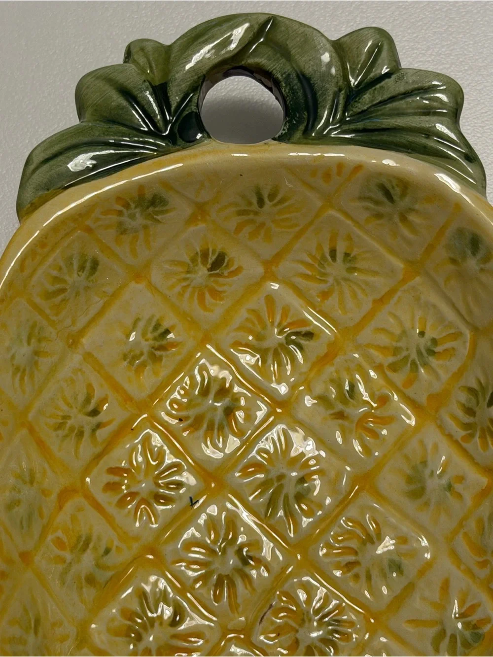 Vtg Mid-Century Ceramic Pineapple Wall Pocket & Spoon Rest Retro Tropical Decor